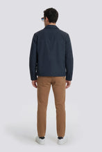 Cargar imagen en el visor de la galería, CAZADORA TECNICA COHEN MARINO