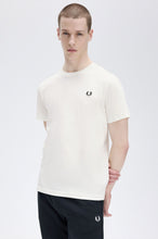 Cargar imagen en el visor de la galería, CAMISETA FRED PERRY BLANCA