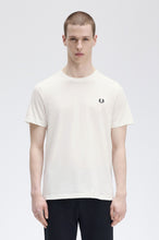Cargar imagen en el visor de la galería, CAMISETA FRED PERRY BLANCA
