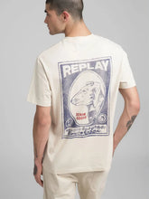 Cargar imagen en el visor de la galería, CAMISETA CON ESTAMPADO VINTAGE CRUDA