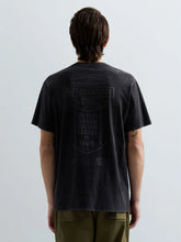 Cargar imagen en el visor de la galería, CAMISETA DE ALGODÓN CON ESTAMPADO MOTERO NEGRO