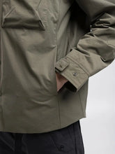 Cargar imagen en el visor de la galería, Poltsikodun alkandora-jaka erregularra, berdea