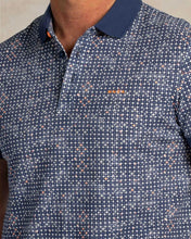 Cargar imagen en el visor de la galería, POLO ESTAMPADO AZUL MARINO