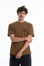 Cargar imagen en el visor de la galería, CAMISETA LURRA
