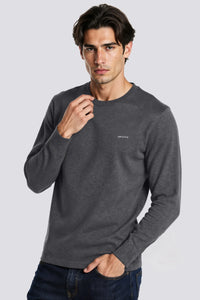CAMISETA MANGA LARGA LOGO PEQUEÑO GRIS
