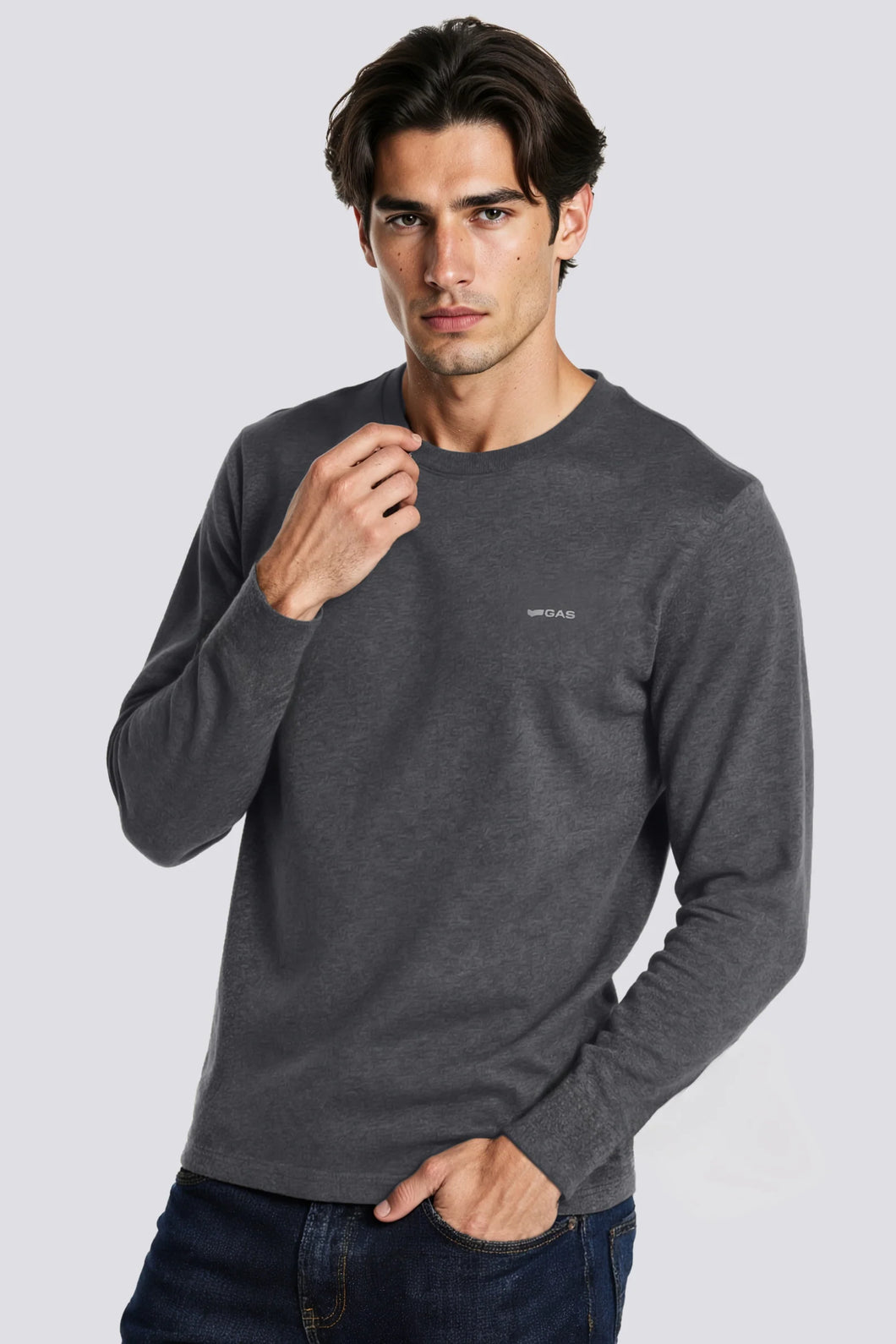 CAMISETA MANGA LARGA LOGO PEQUEÑO GRIS
