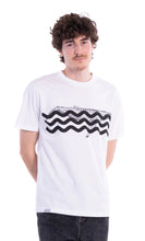 Cargar imagen en el visor de la galería, CAMISETA BALEA BLANCA
