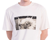 Cargar imagen en el visor de la galería, CAMISETA BASATI BLANCA
