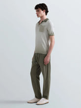 Cargar imagen en el visor de la galería, VAQUEROS SLIM FIT LANNY VERDE
