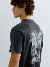 Cargar imagen en el visor de la galería, CAMISETA CON ESTAMPADO VIBRNATE GRIS
