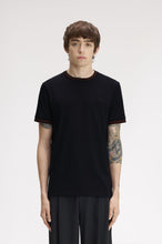 Cargar imagen en el visor de la galería, CAMISETA TWIN TIPPED MARINO/BRANDI/MARRÓN
