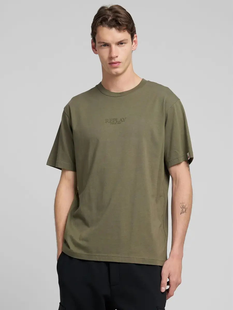 CAMISETA CON LOGO VERDE