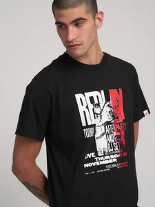 CAMISETA CON ESTAMPADO GRANDE NEGRA