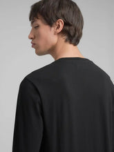 Cargar imagen en el visor de la galería, CAMISETA MANGA LARGA NEGRA
