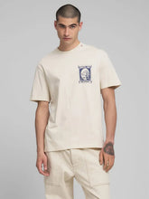 Cargar imagen en el visor de la galería, CAMISETA CON ESTAMPADO VINTAGE CRUDA
