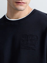 Cargar imagen en el visor de la galería, SUDADERA CON BORDADO MARINO
