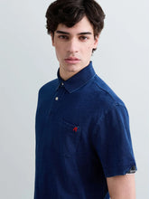 Cargar imagen en el visor de la galería, POLO DE PUNTO EFECTO DENIM
