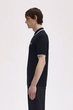 Cargar imagen en el visor de la galería, POLO FRED PERRY NEGRO/BCO/BCO
