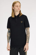 Cargar imagen en el visor de la galería, POLO TWIN FRED PERRY NEGRO/CRUDO/CARAMELO
