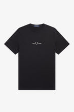 Cargar imagen en el visor de la galería, CAMISETA LOGO BORDADO NEGRA
