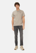 Cargar imagen en el visor de la galería, POLO BASIC LIGHT BEIGE
