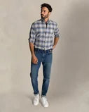 Cargar imagen en el visor de la galería, CAMISA CUADROS AZUL CRUDO
