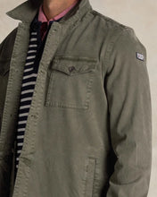 Cargar imagen en el visor de la galería, SOBRECAMISA SPRING ARMY
