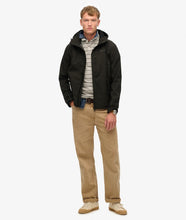 Cargar imagen en el visor de la galería, CHAQUETA TREKKER SOFT SHELL CON CAPUCHA
