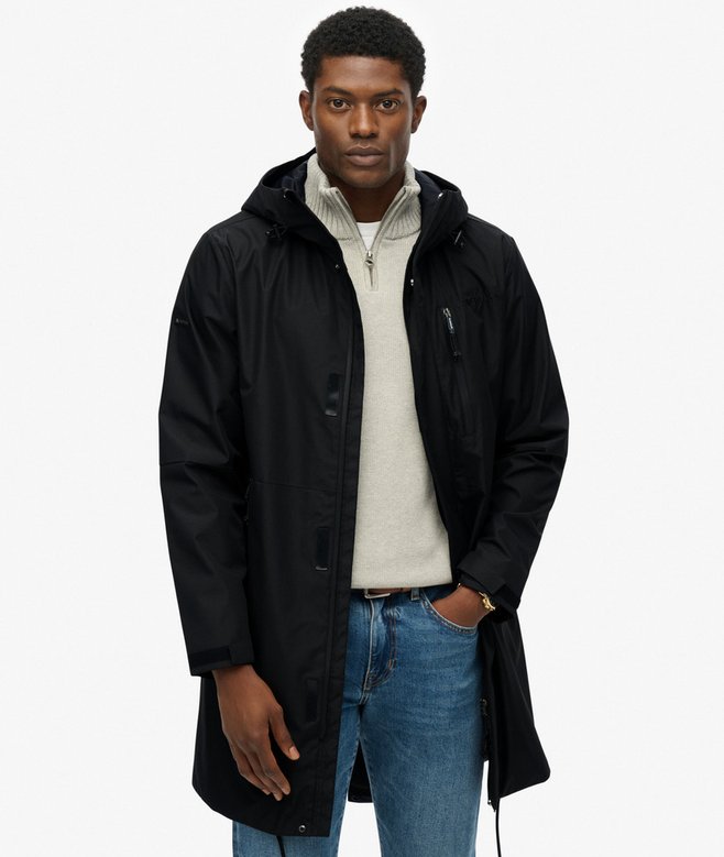 PARKA CON CAPUCHA NEGRA